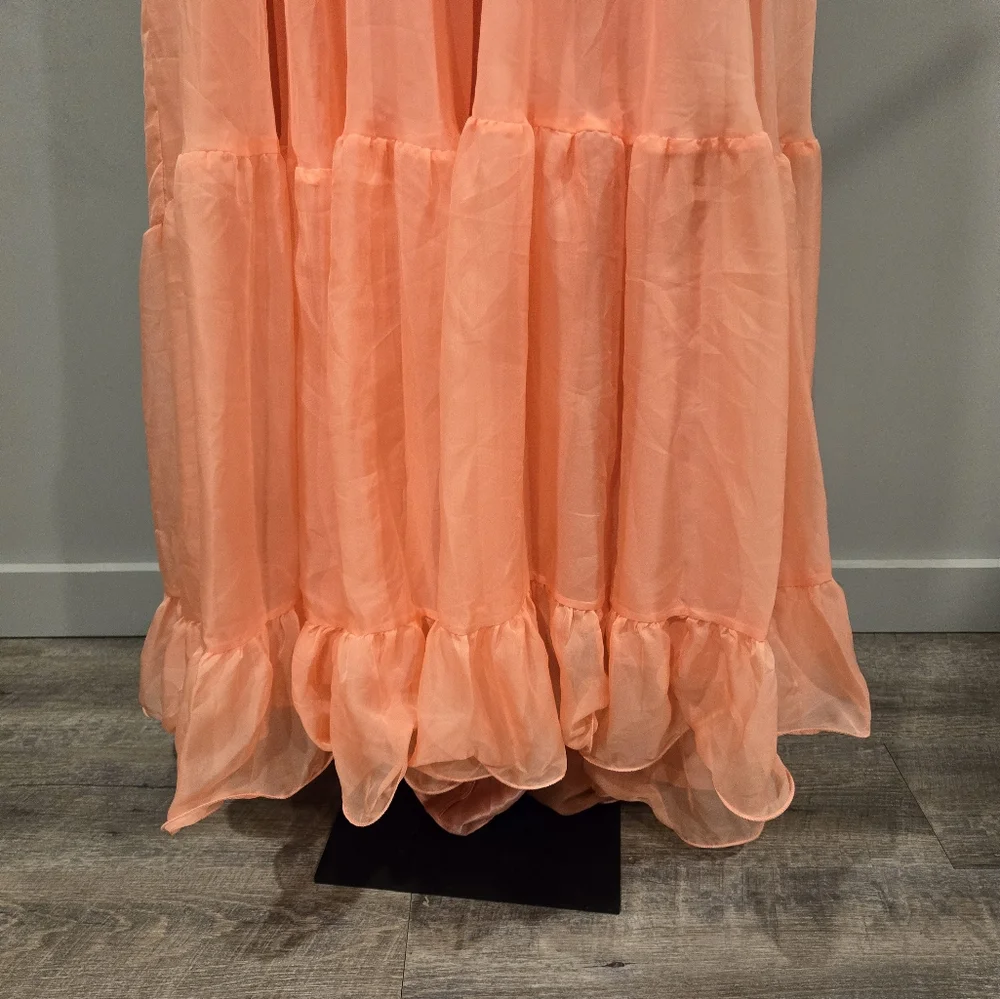 NWT Mac Duggal 67911‎ Size 6 RUFFLE TIERED CUT-OUT CHIFFON GOWN CORAL